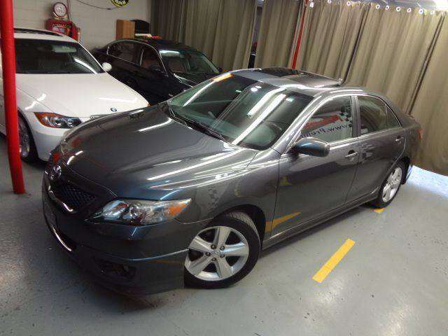 2011 Toyota Camry SE 4dr Sedan 6A